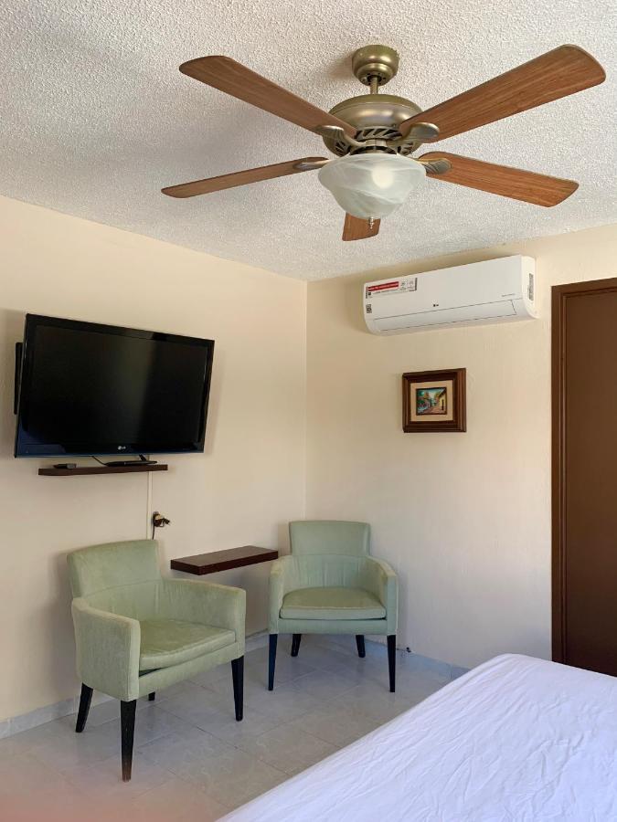 Casa Oyamel, Private Room In The Heart Of Cancun Bagian luar foto